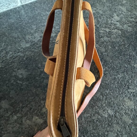 Women's toto/purse all leather shoulder/double handles by Burgundy - Picture 12 of 14